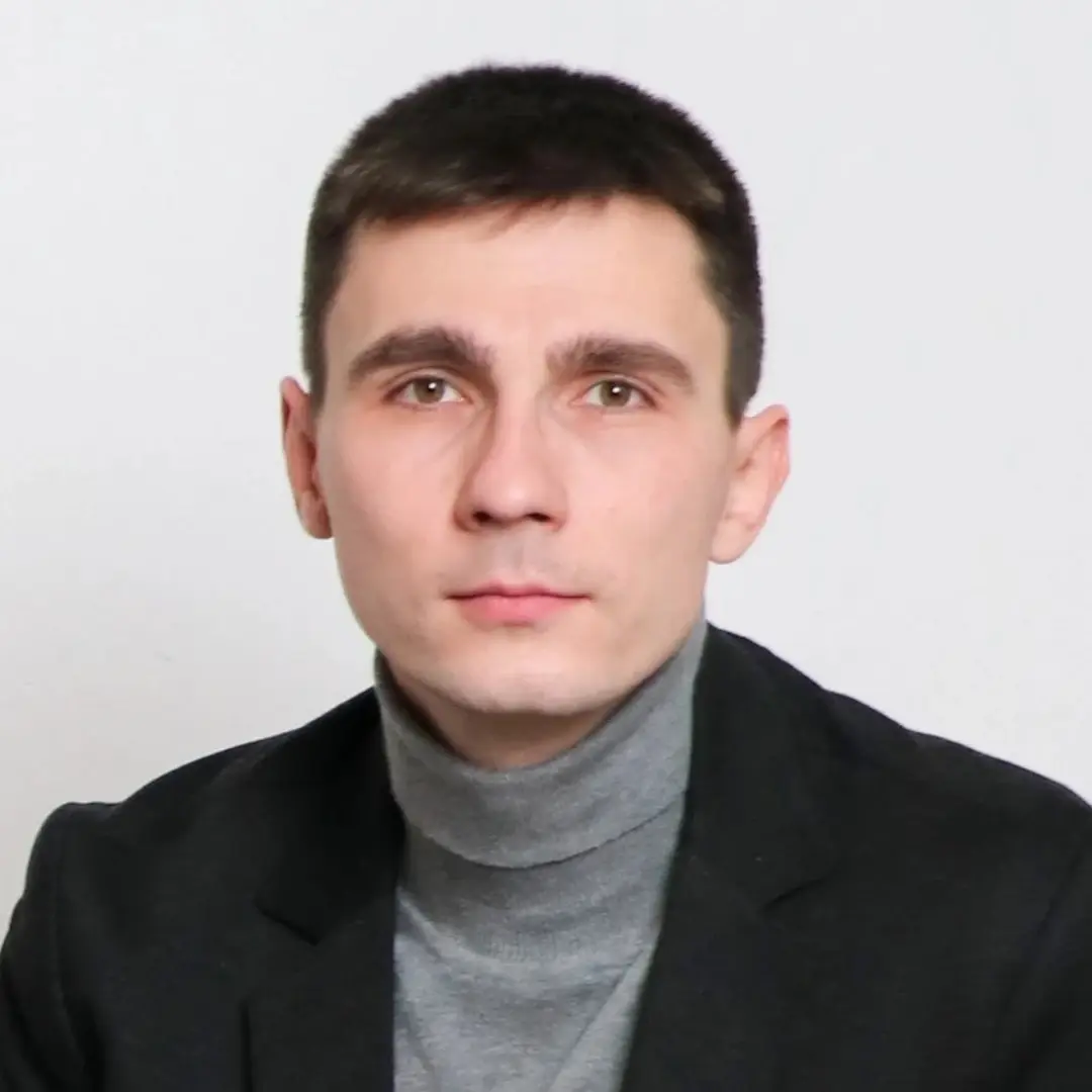 Владислав Плєхов